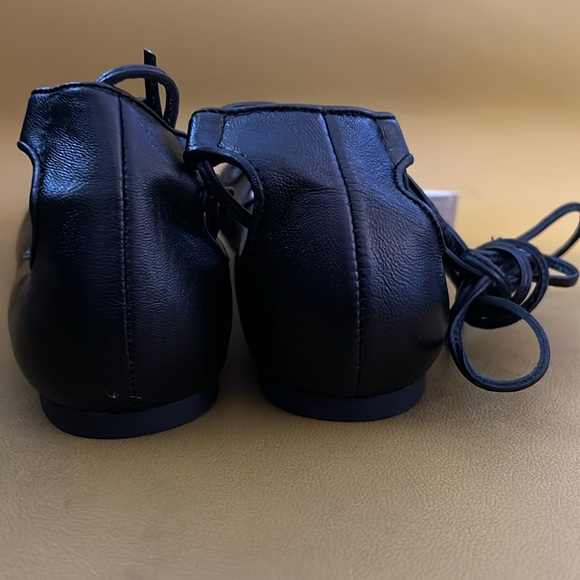 NWT GAP Lace Up Ballet Flats Size 9.5 - Picture 4 of 10